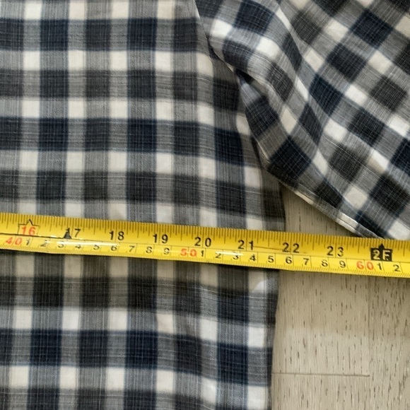 Theory Blue and white Plaid Button Down‎ size L casual dressy - Picture 8 of 11